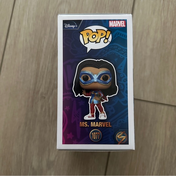 Funko POP! Marvel Ms Marvel (Diamond + Hot Topic Exclusive) #1077 - Picture 4 of 7